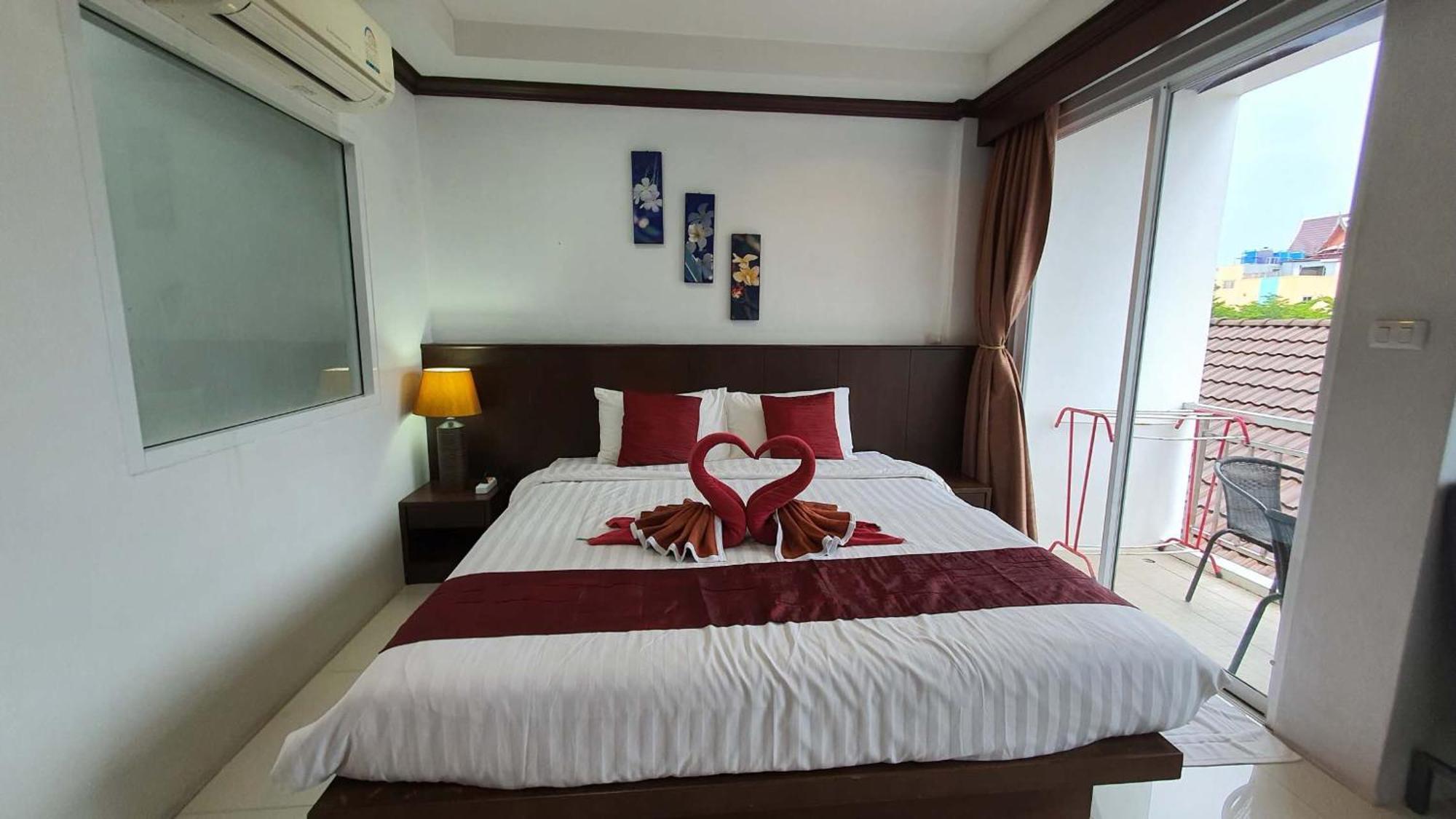 Fruit Paradise Hotel Patong Экстерьер фото